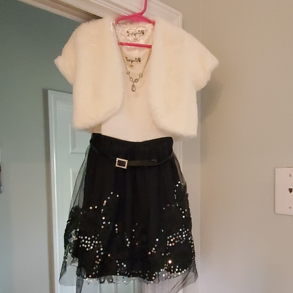 Dress - Picture 3 of 8